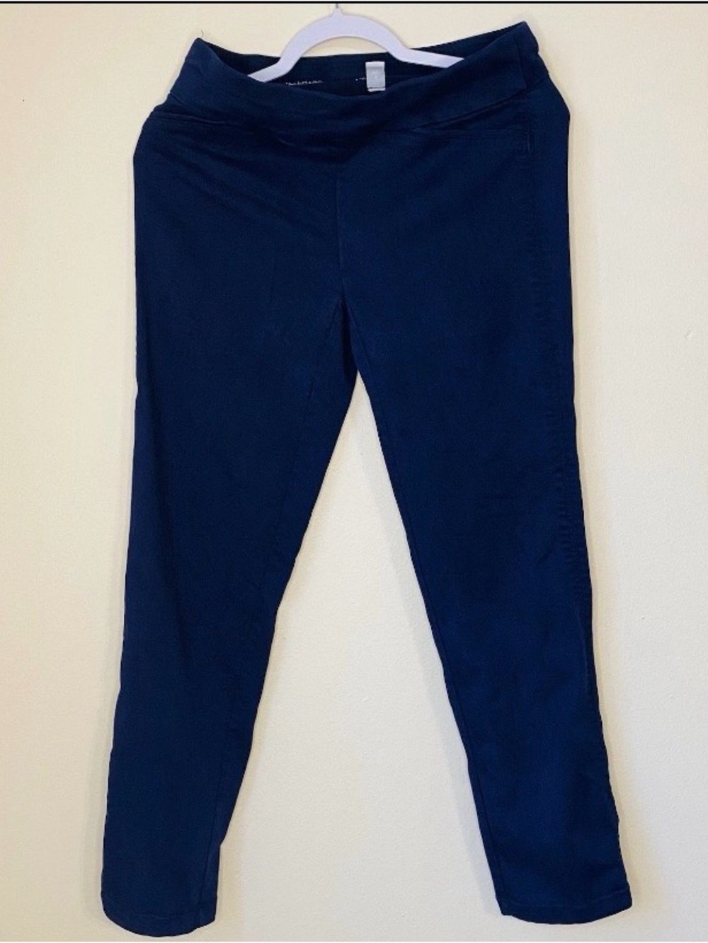 Croft & Barrow Women's Blue Pants, Short 6, the Effortless Stretch Pant